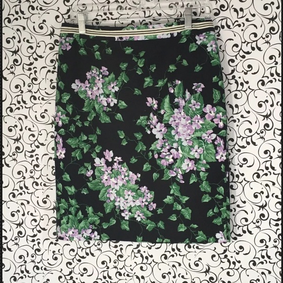 Talbots Dresses & Skirts - Talbots Petites Oprah Collection Floral Skirt